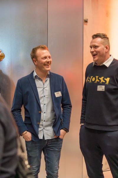 Vertrieb Büro- und Objekteinrichtung