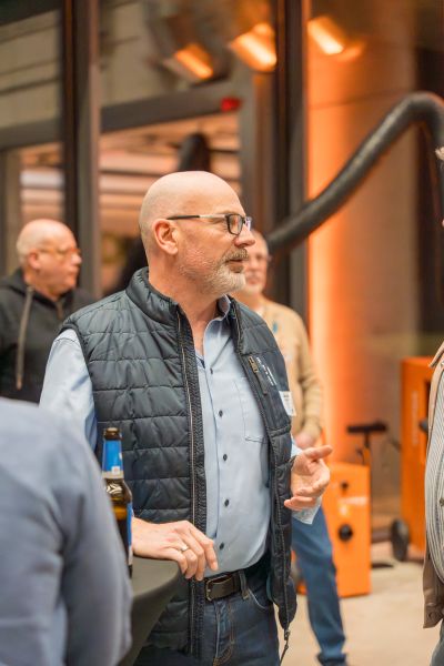 Vertrieb Büro- und Objekteinrichtung