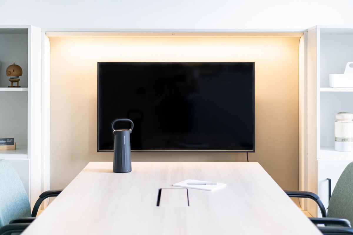 Neuste Medientechnik unterstützt und vereinfacht die Zusammenarbeit