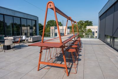 Stilvolle Outdoormöbel für entspannte Pausen in den wärmeren Monaten