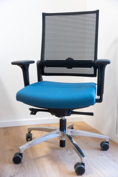 Ergonomisches sitzen im Arbeitsalltag